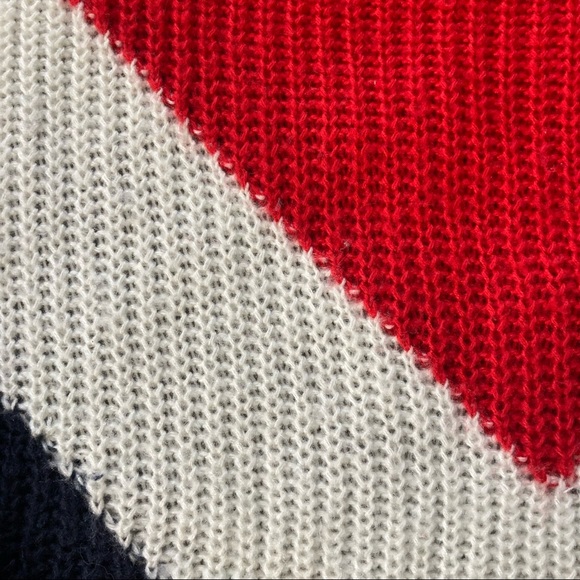 Mockneck Knit Sweater 🧶 - Picture 3 of 3